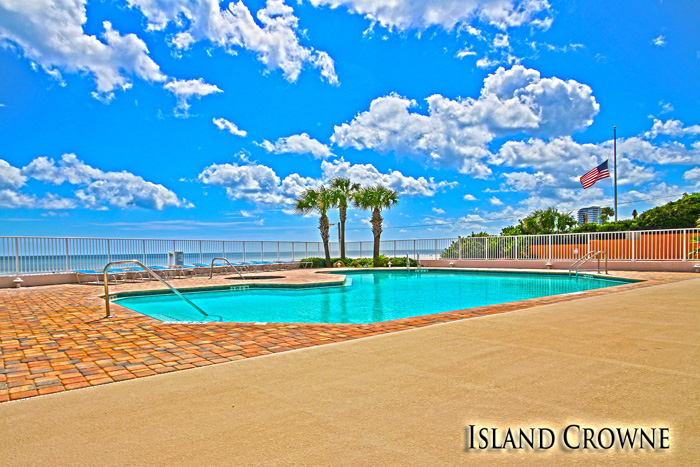 Daytona Beach Condos. Island Crowne Condo Unit 1004 Oceanfront Heated Pool. 1900 N Atlantic Ave